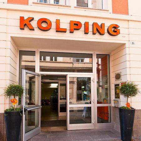 Hotel Kolpinghaus Bolzano Esterno foto