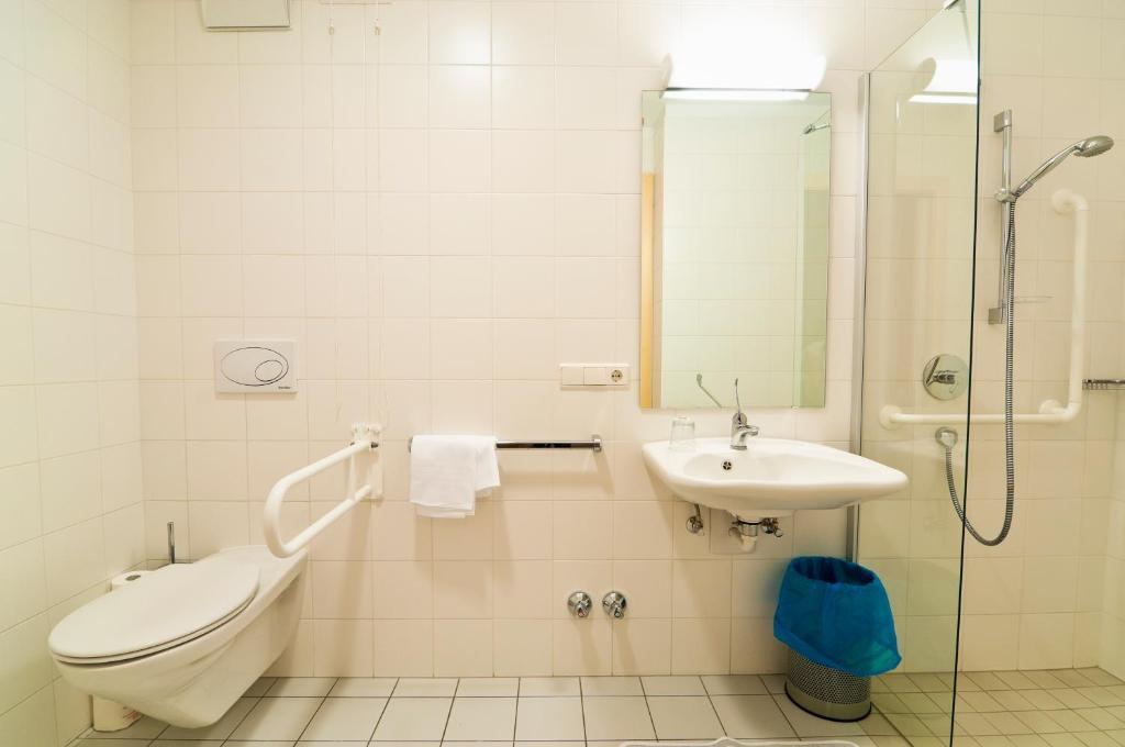 Hotel Kolpinghaus Bolzano Camera foto