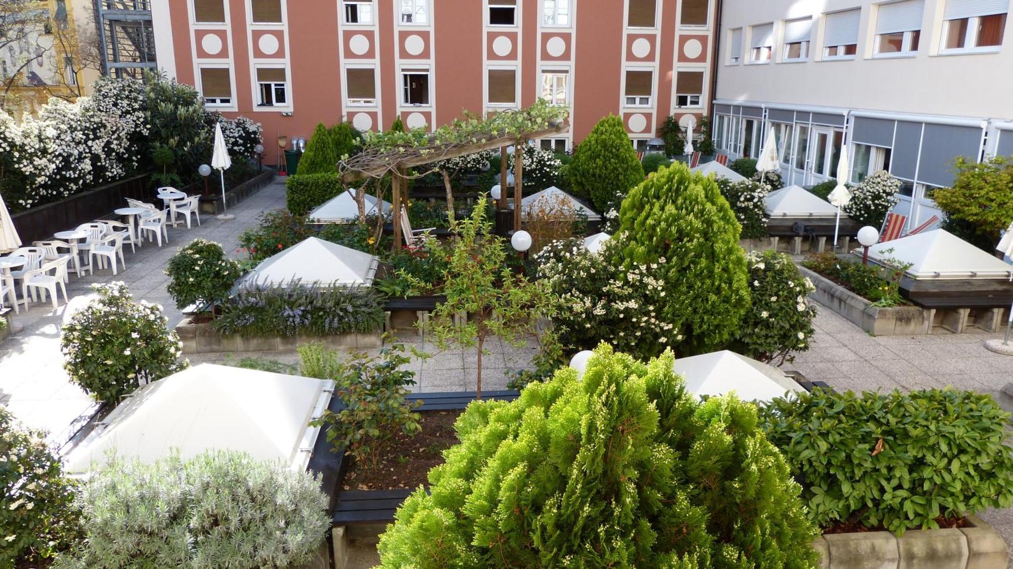 Hotel Kolpinghaus Bolzano Esterno foto
